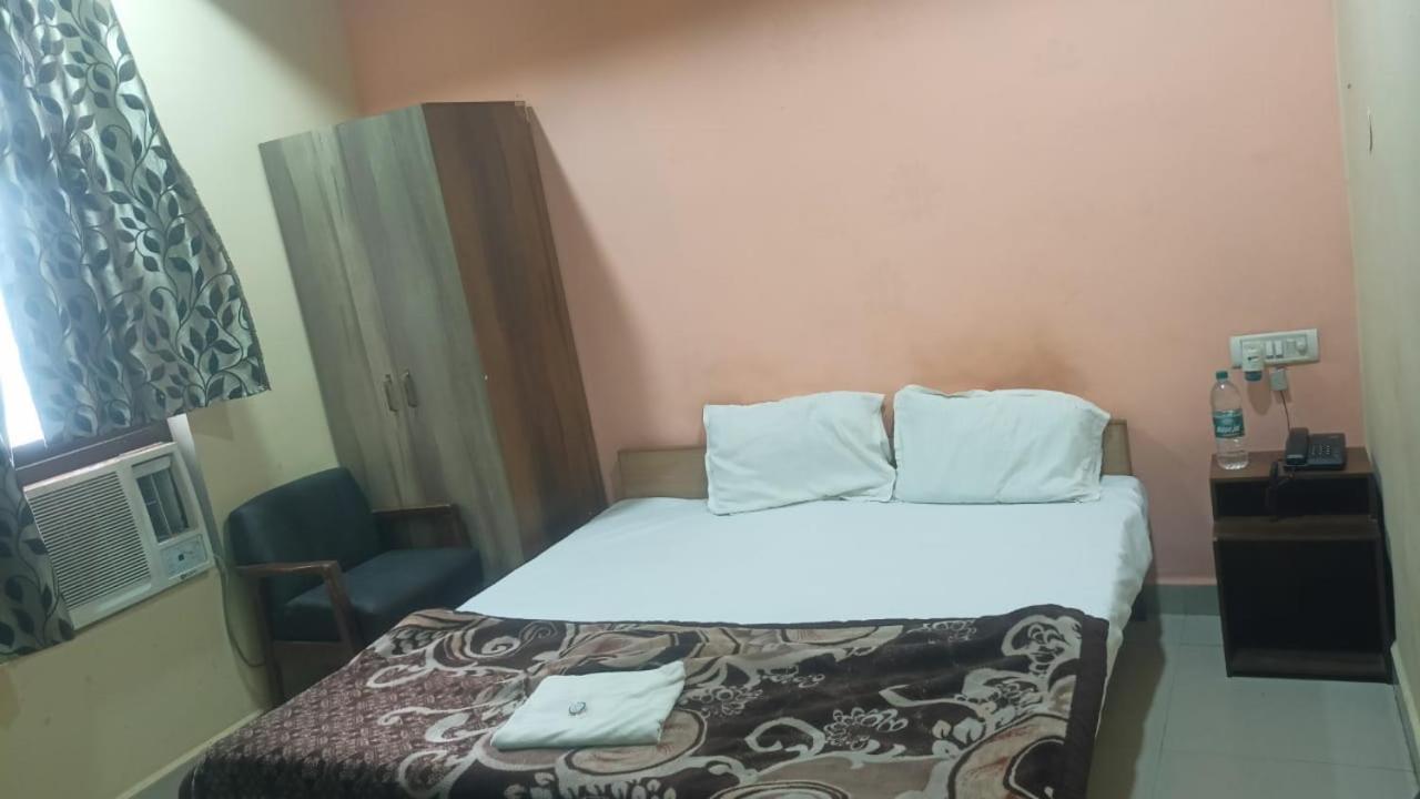 Hotel Shyam Utsav Mirzāpur المظهر الخارجي الصورة